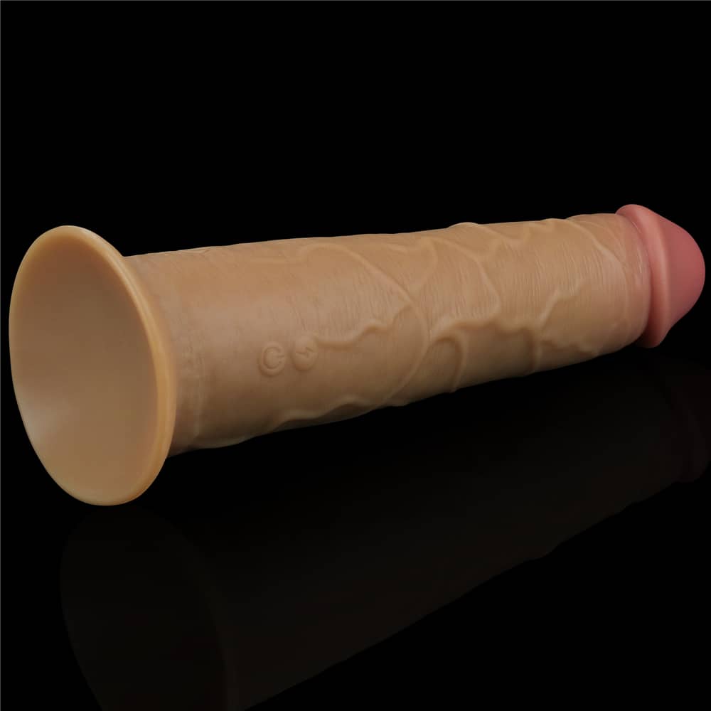 The bottom of the 8 inches dual layered silicone rotator