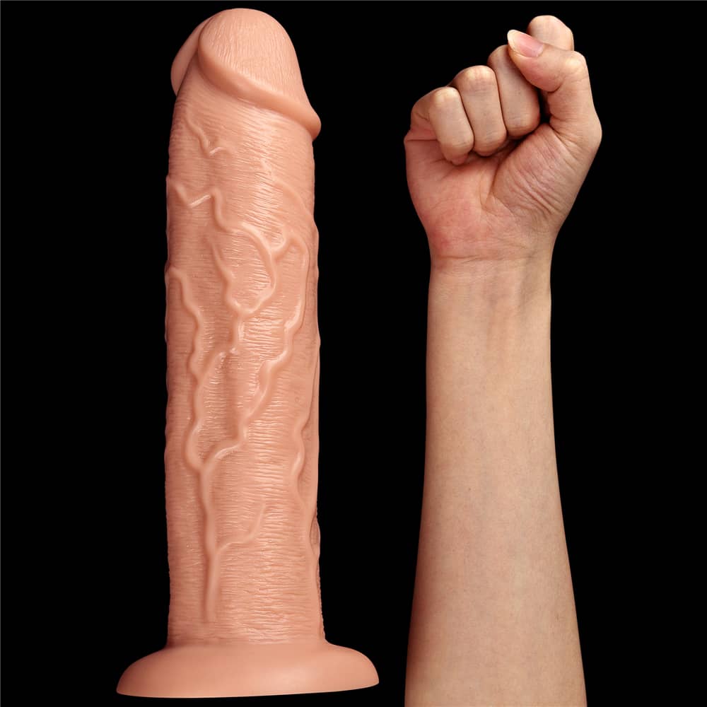 Comparison between the 11 inches realistic long dildo and the arm