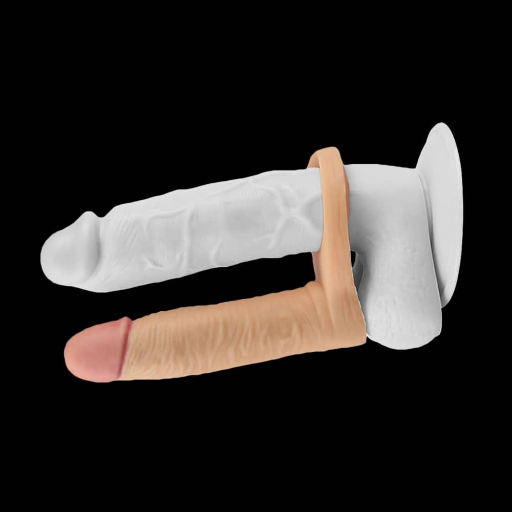The 5.8 inches wearable anal dildo wear on the dildo