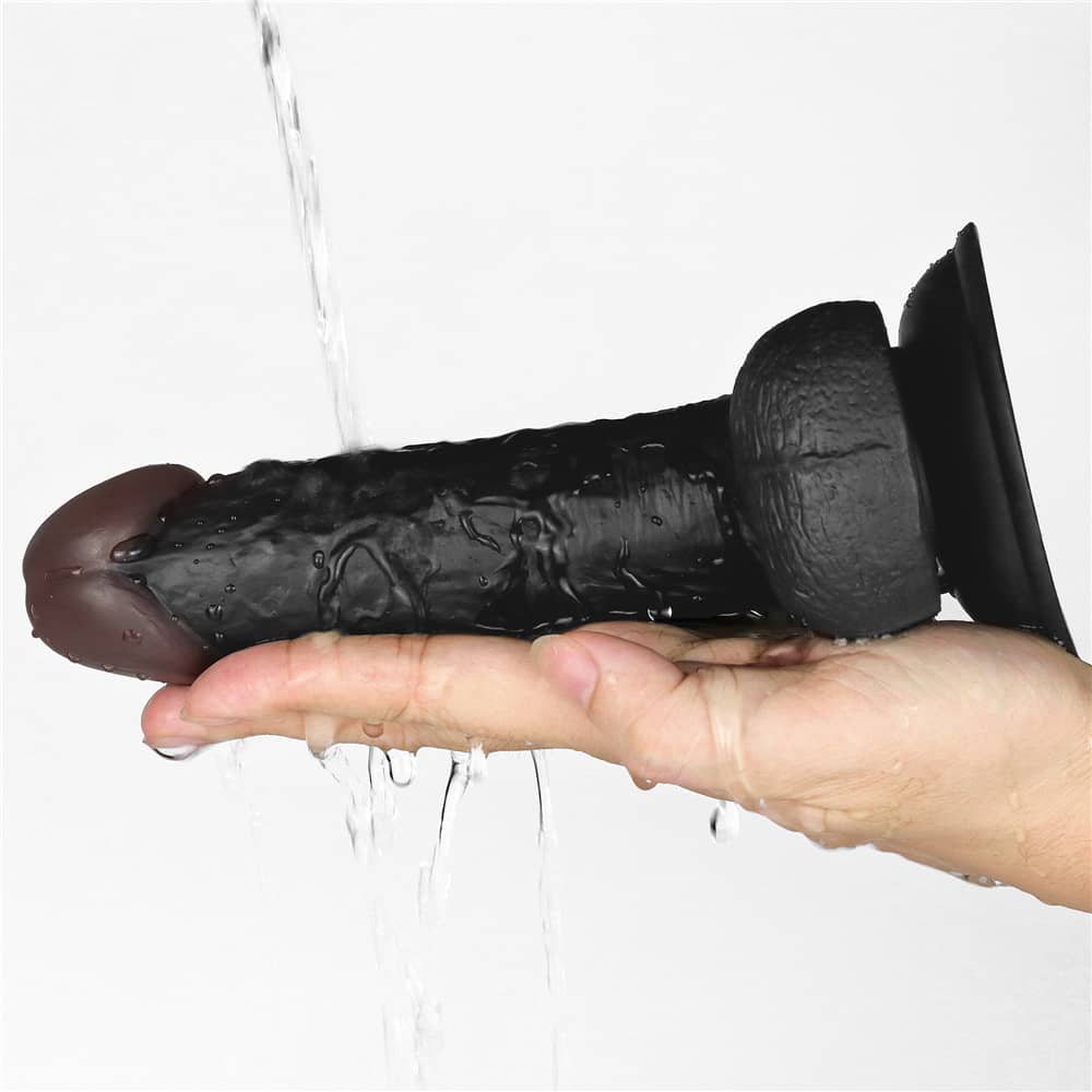 The dildo of the black 7 inches vibrating dildo easy strapon set is fully washable
