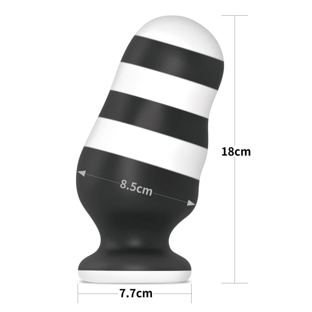 The size of the 7 inches  x missioner butt plug