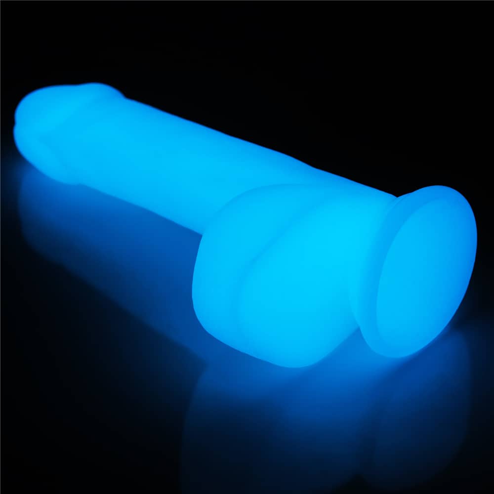 The suction cup of the 8 inches lumino play silicone dildo