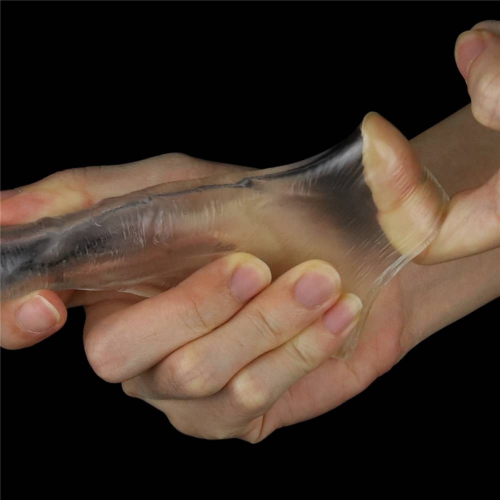 The add 1 inches flawless clear penis sleeve is not easily damaged even if it is pulled