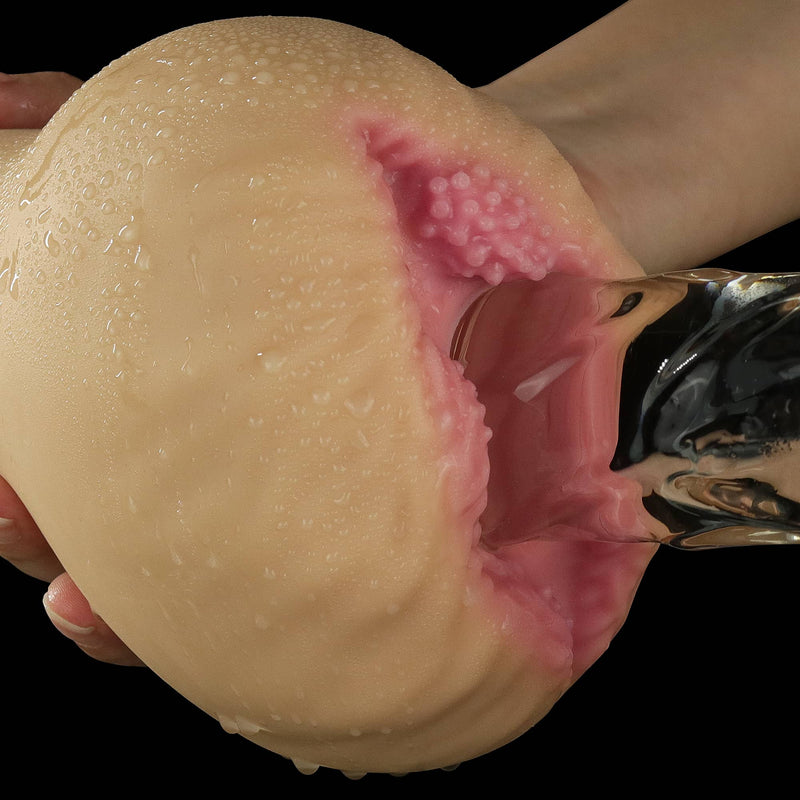 A dildo inserted into the flesh aliens pie male masturbator 
