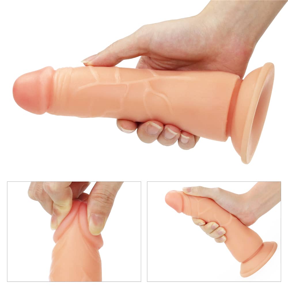The details of the dildo of the 7.5 inches dildo easy strapon set