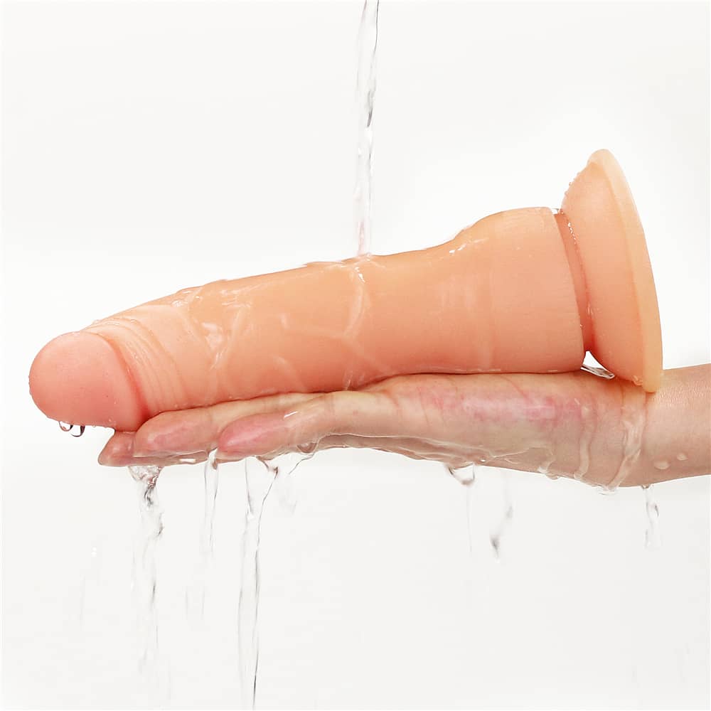 The dildo of the 7.5 inches dildo easy strapon set is fully washable