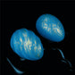 The two different textures of the balls of the oceans toner egg set