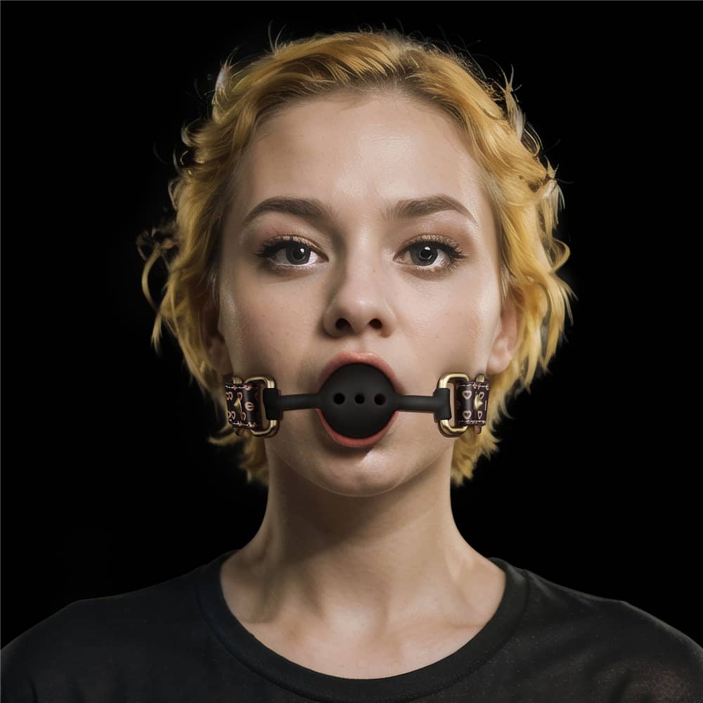 The rebellion reign ball gag conforms to the shape of most peoples face
