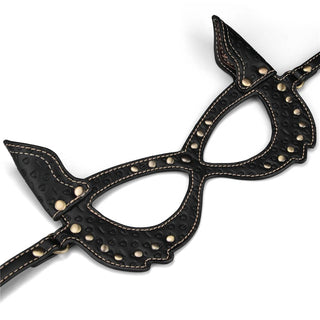 The rebellion reign bunny mask lays flat