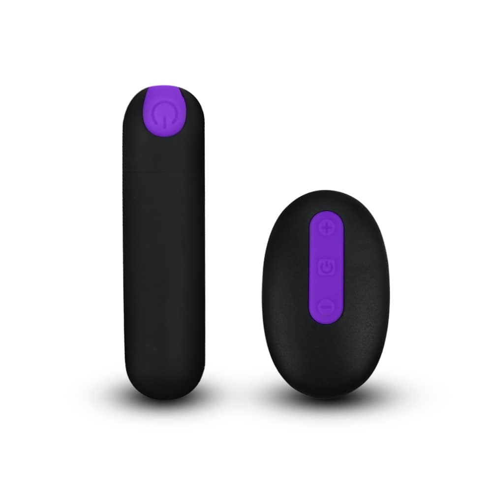 The included 10-function mini vibrator of the lace vibrating panties